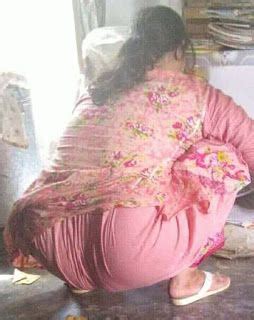 moti gaand|Desi Moti Gand Wali Aunty Fucked By Stepson in Kitchen when。